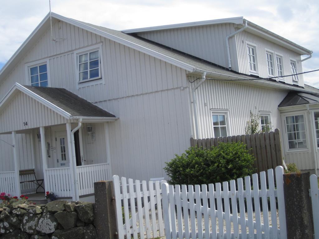 Getteroen Hotell Strandgarden Varberg Exterior photo
